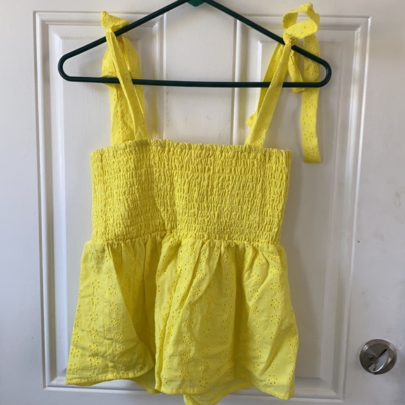 Summer top - Picture 3 of 3